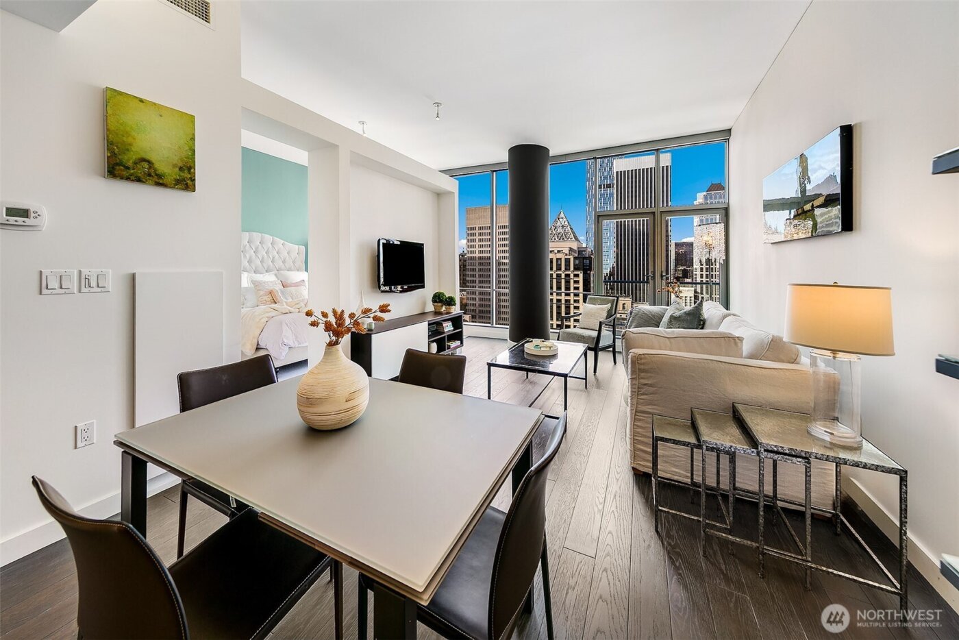 909 5th Avenue #2002, Seattle, WA 98164