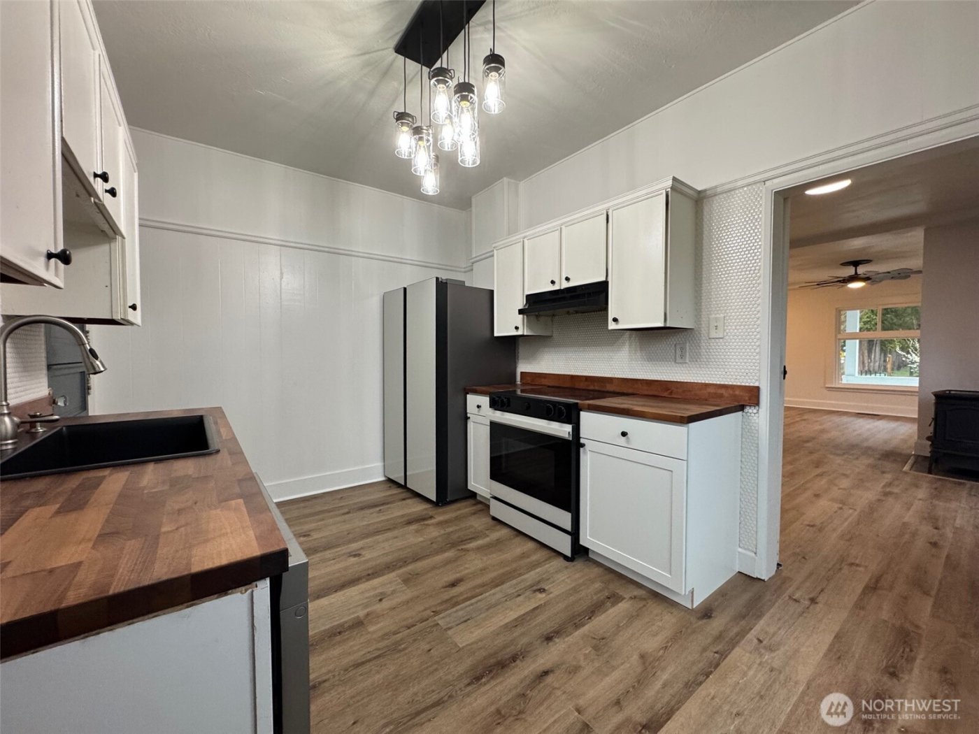 234 S Ferry Avenue , Monroe, WA 98272