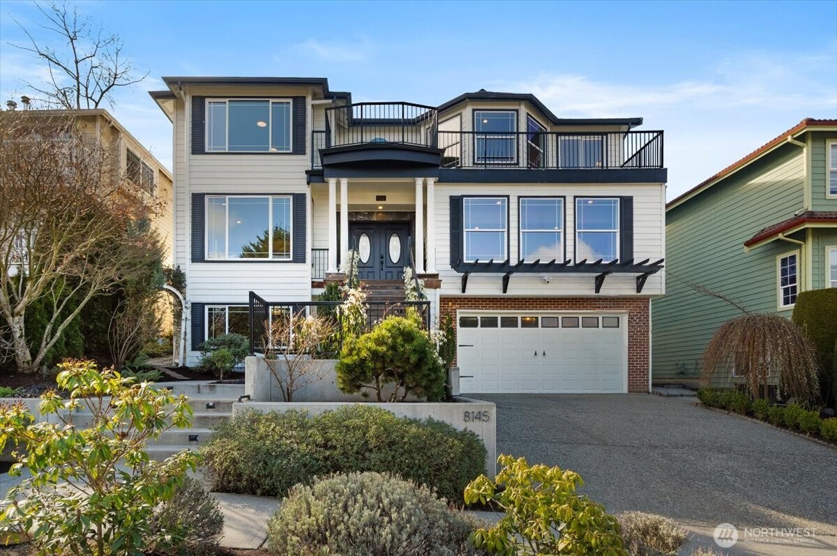 8145 5th Avenue SW, Seattle, WA 98106-2168