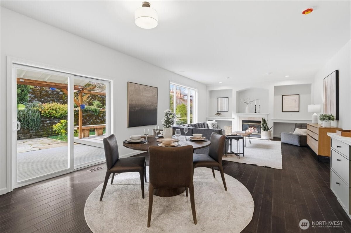 8145 5th Avenue SW, Seattle, WA 98106-2168