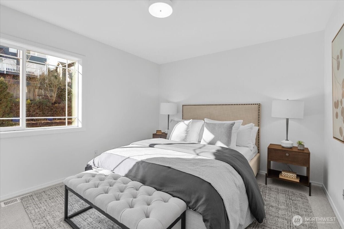 8145 5th Avenue SW, Seattle, WA 98106-2168