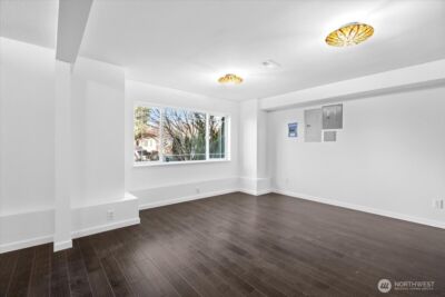 8145 5th Avenue SW, Seattle, WA 98106-2168 - Photo 31