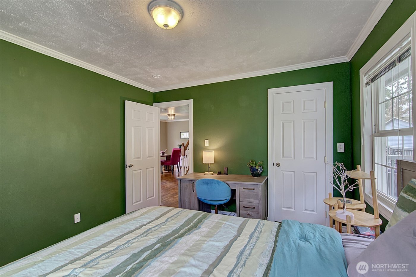 8829 231st Street SW, Edmonds, WA 98026