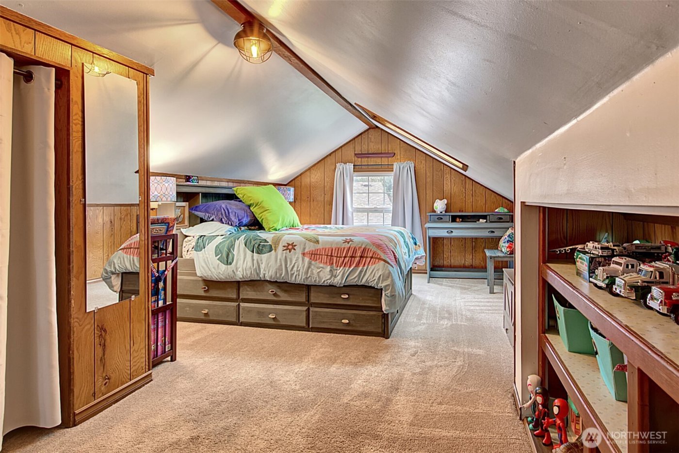 8829 231st Street SW, Edmonds, WA 98026