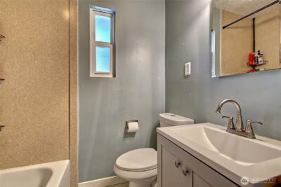 8829 231st Street SW, Edmonds, WA 98026 - Photo 6
