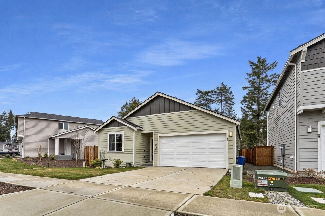 54 Basil Avenue , Shelton, WA 98584
