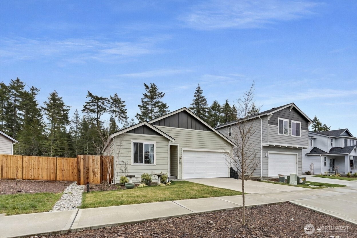 54 Basil Avenue , Shelton, WA 98584