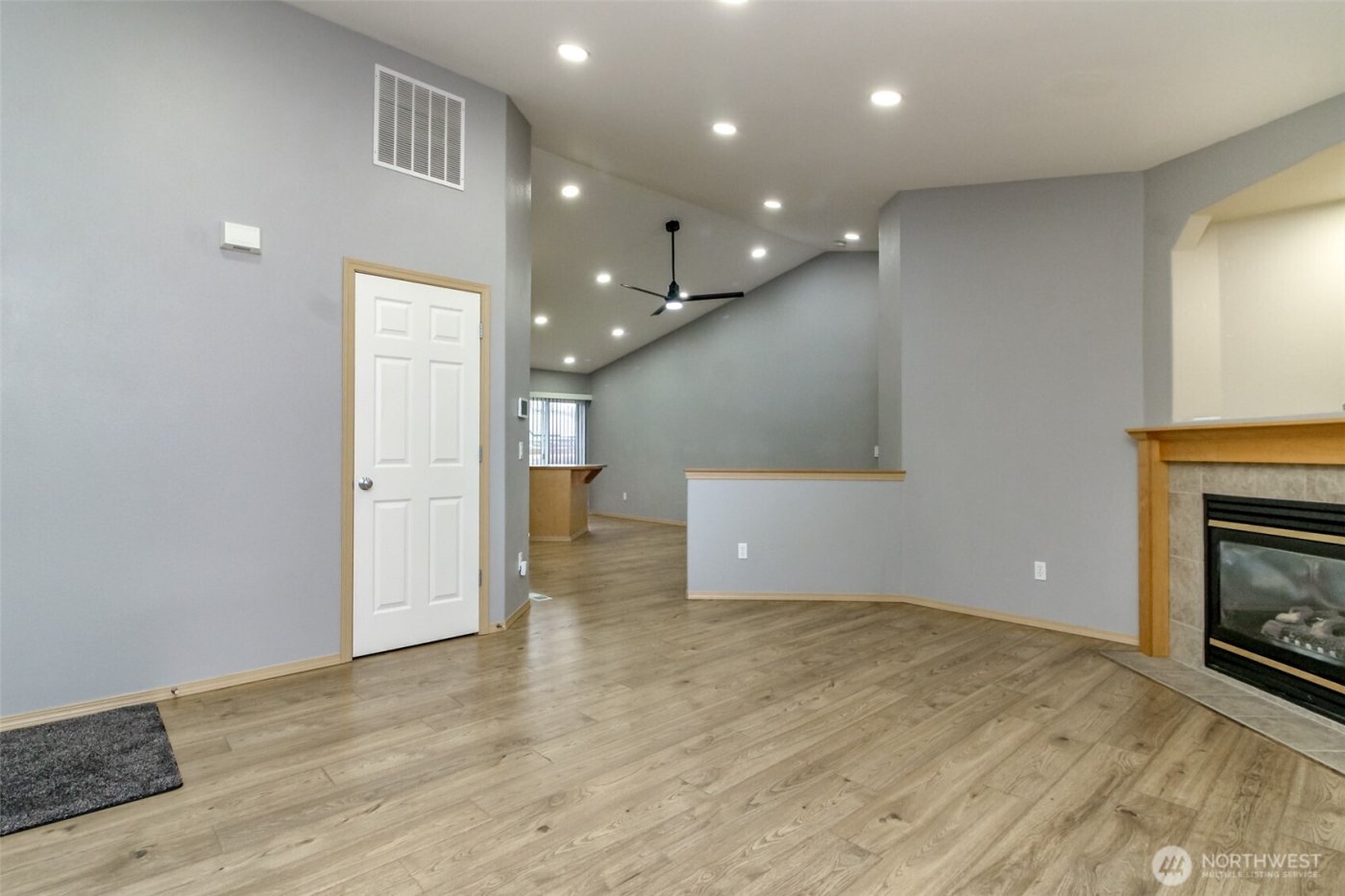 1306 Hansberry Avenue NE, Orting, WA 98360