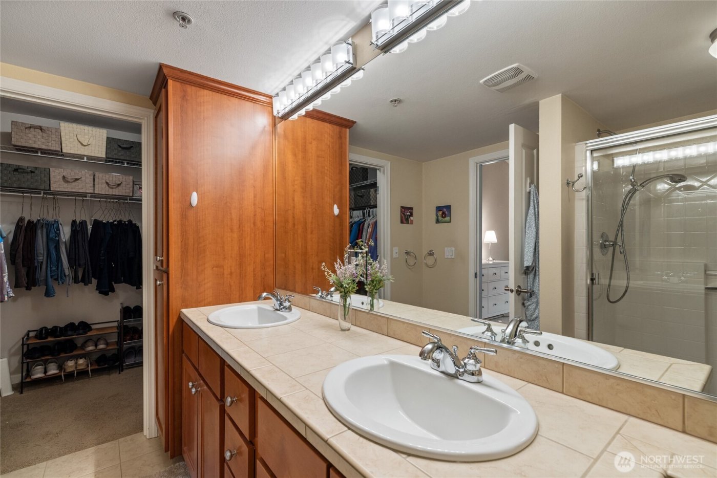 906 72nd Street SE, Auburn, WA 98092