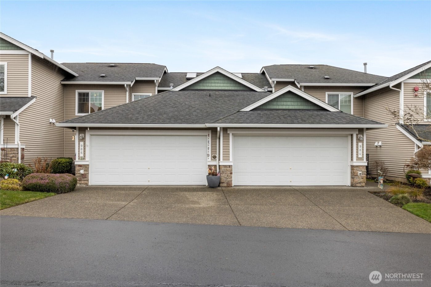 906 72nd Street SE, Auburn, WA 98092