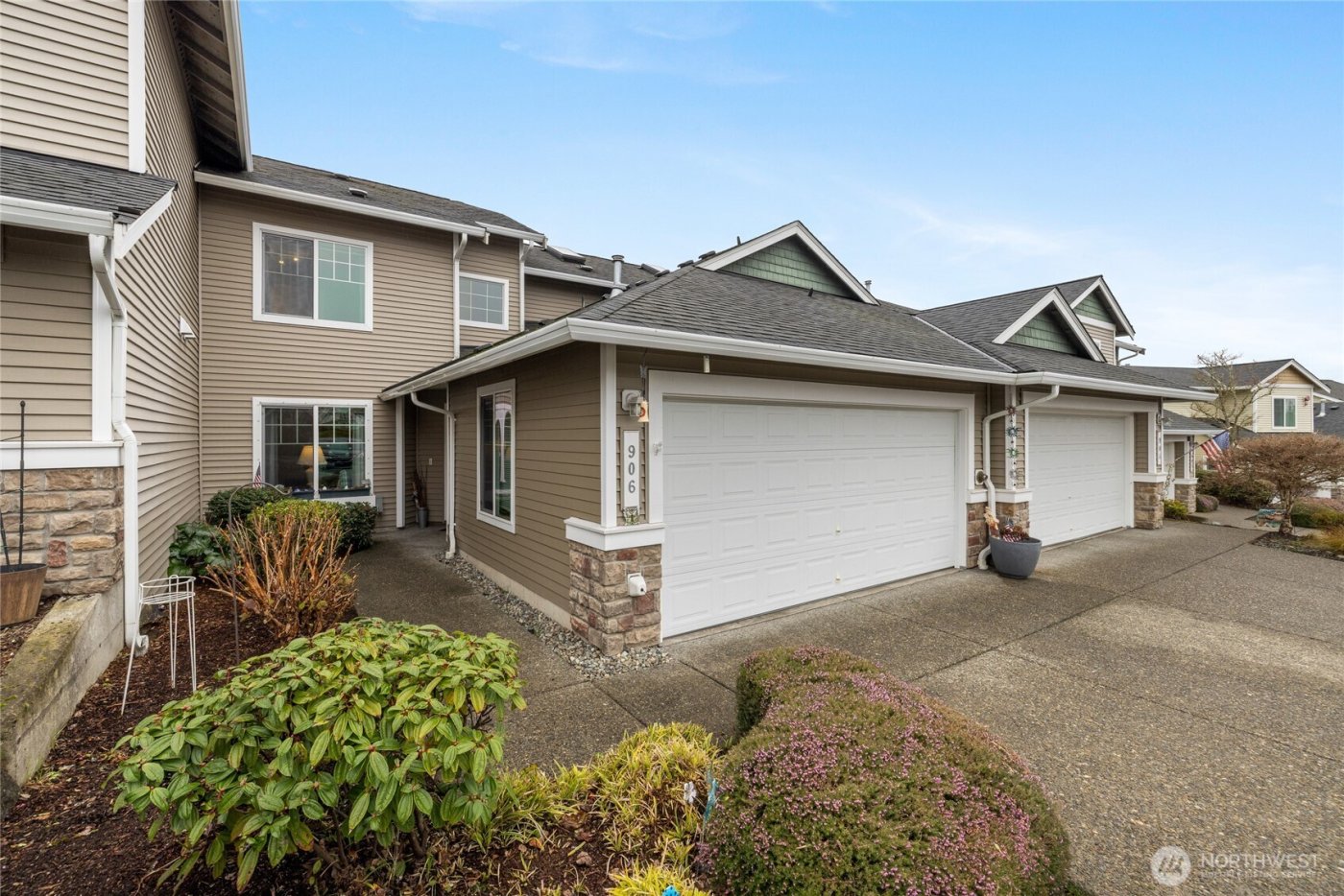 906 72nd Street SE, Auburn, WA 98092