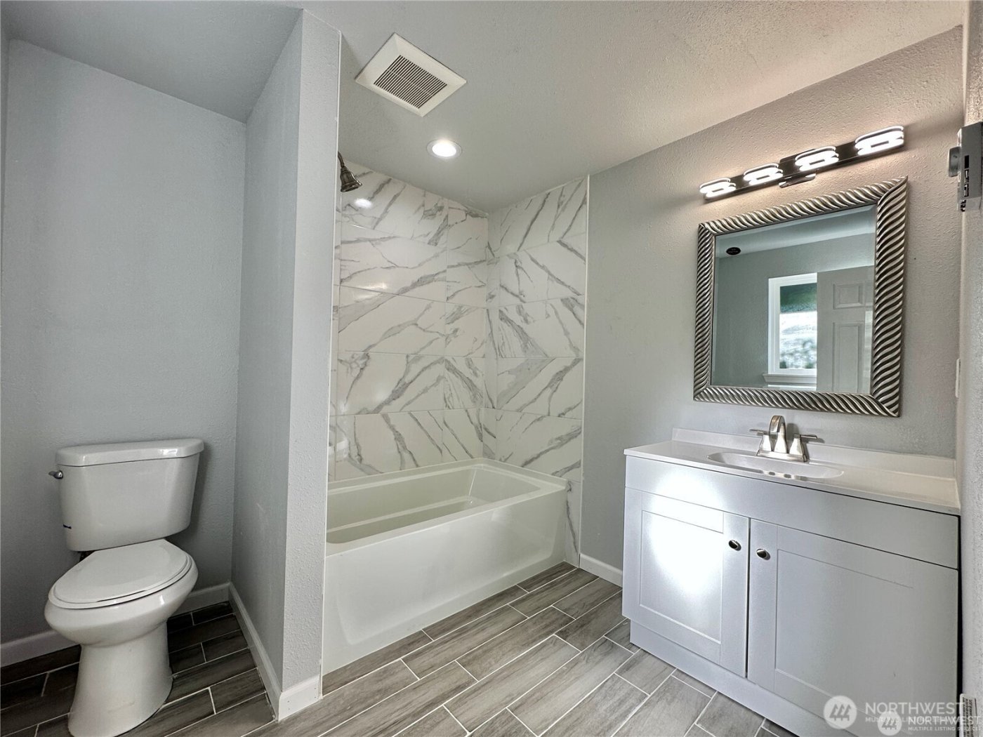 402 E 91st Street , Tacoma, WA 98445