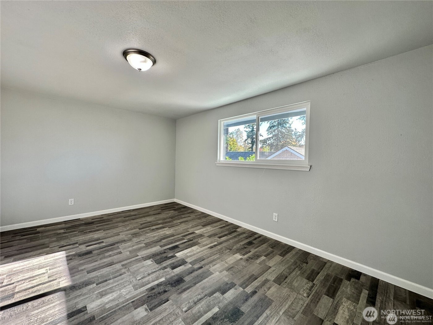 402 E 91st Street , Tacoma, WA 98445