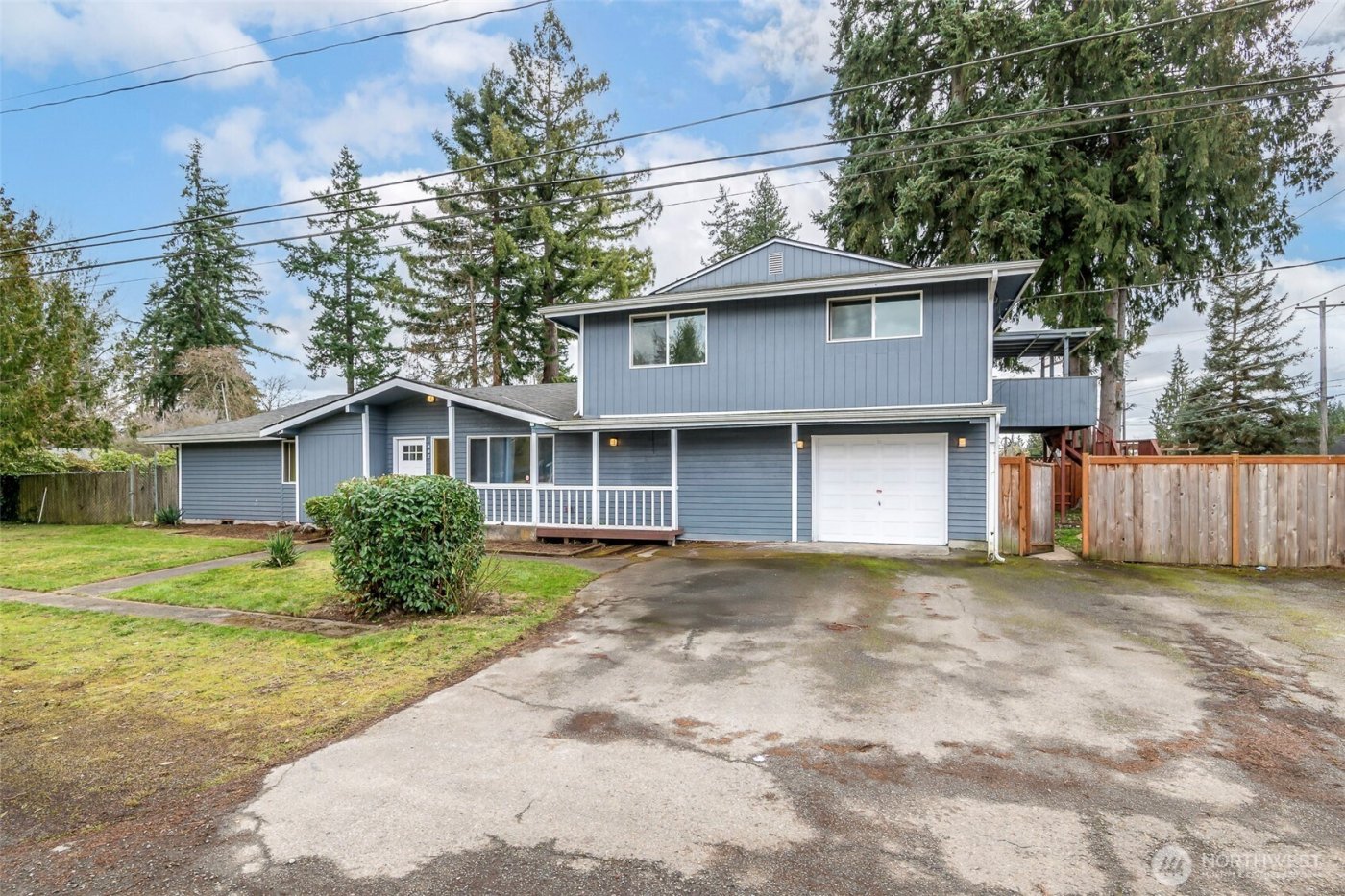 402 E 91st Street , Tacoma, WA 98445