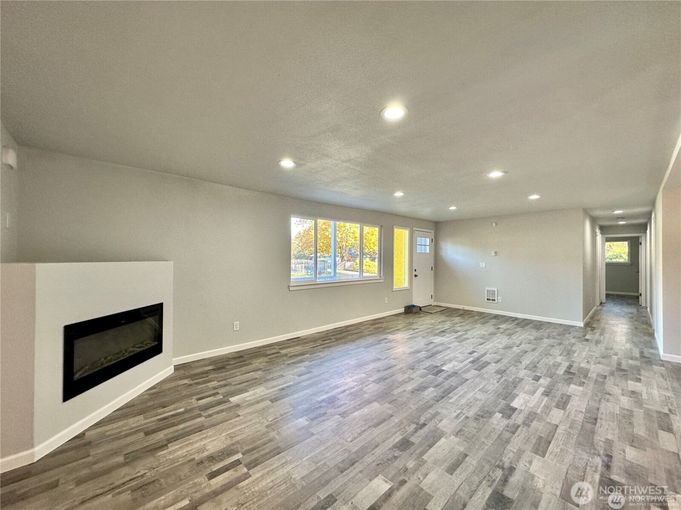 402 E 91st Street , Tacoma, WA 98445