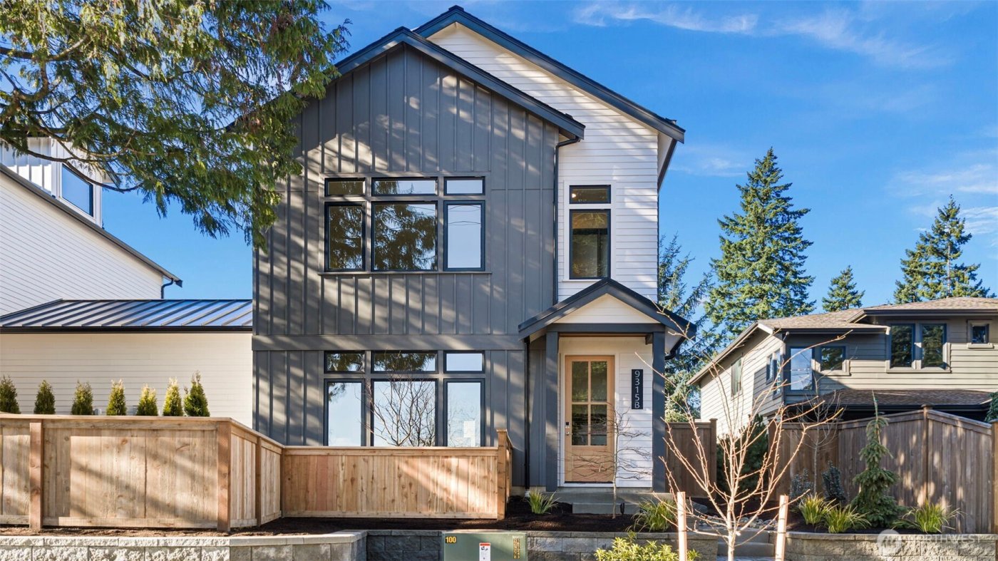 9317 132nd Avenue NE, Kirkland, WA 98033