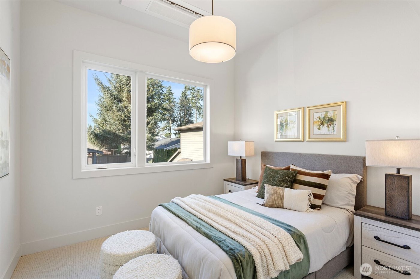9317 132nd Avenue NE, Kirkland, WA 98033