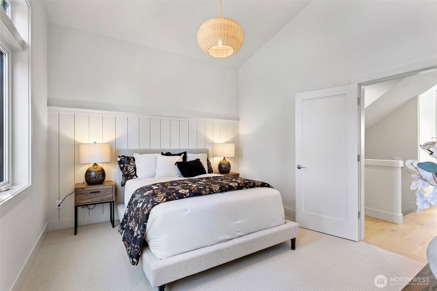 9317 132nd Avenue NE, Kirkland, WA 98033