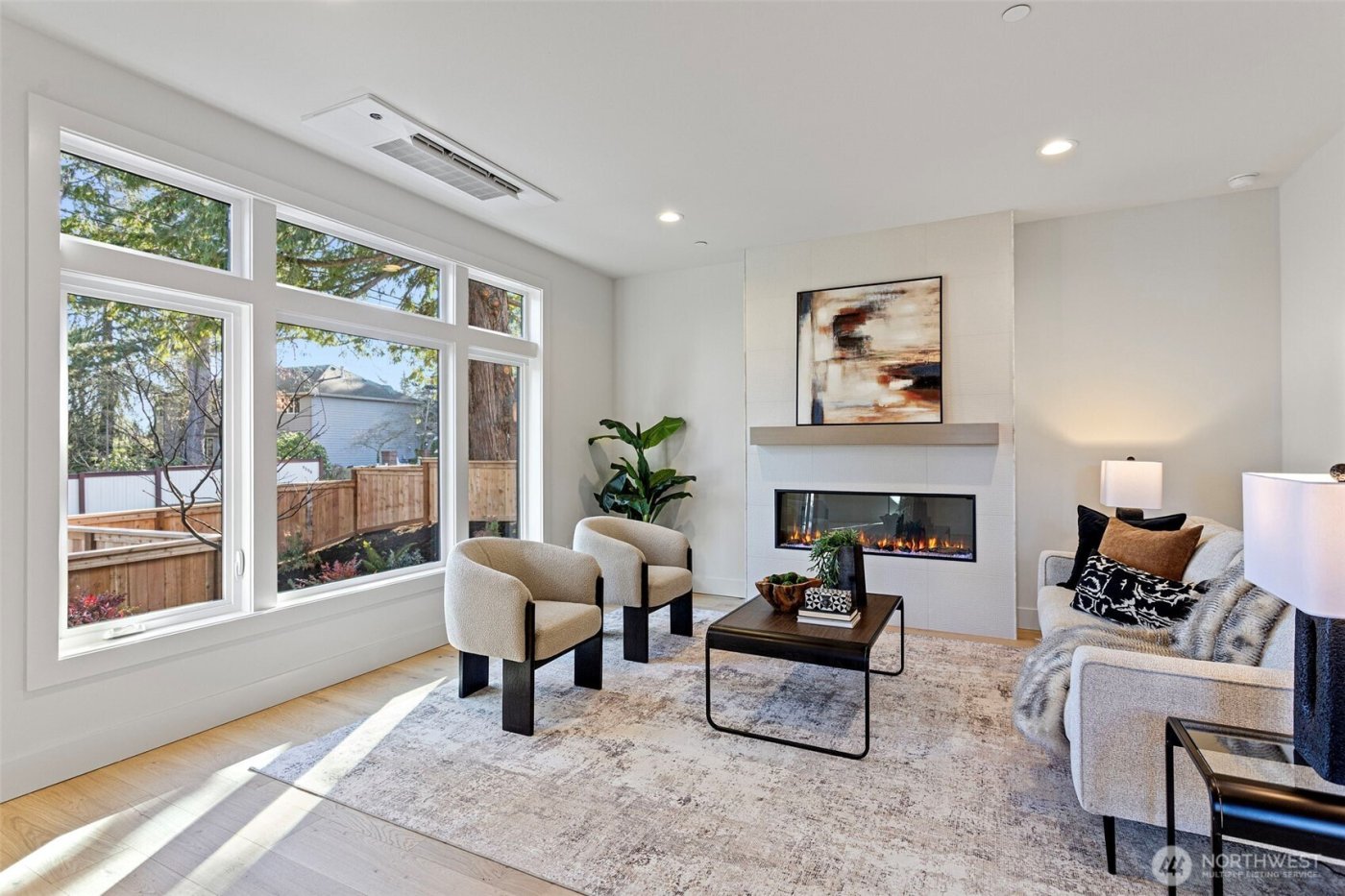 9317 132nd Avenue NE, Kirkland, WA 98033