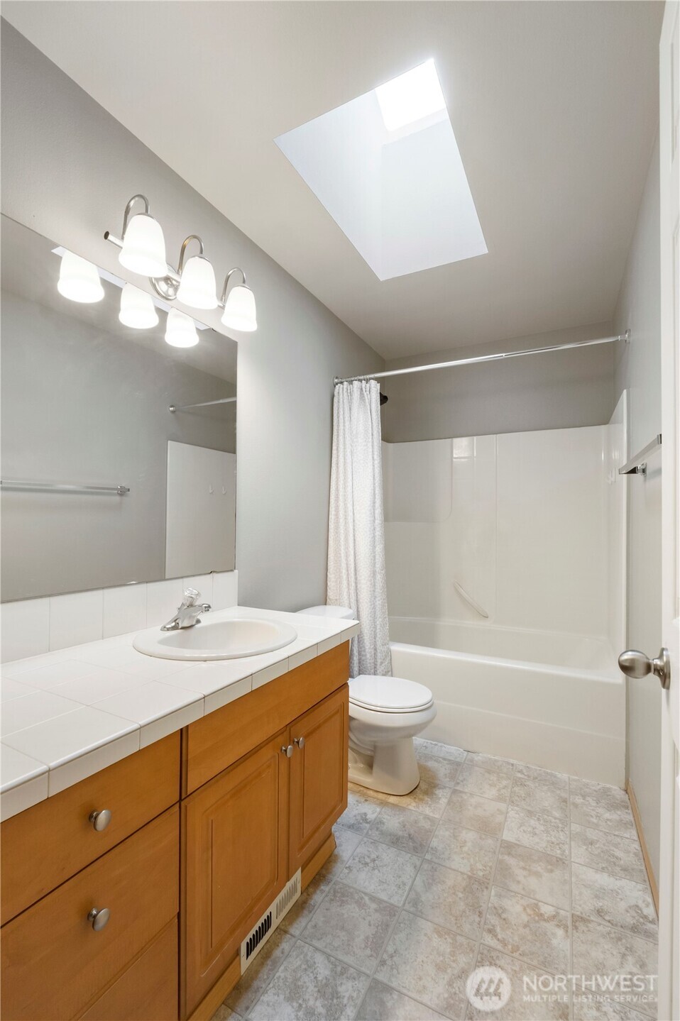 18114 97th Avenue E, Puyallup, WA 98375