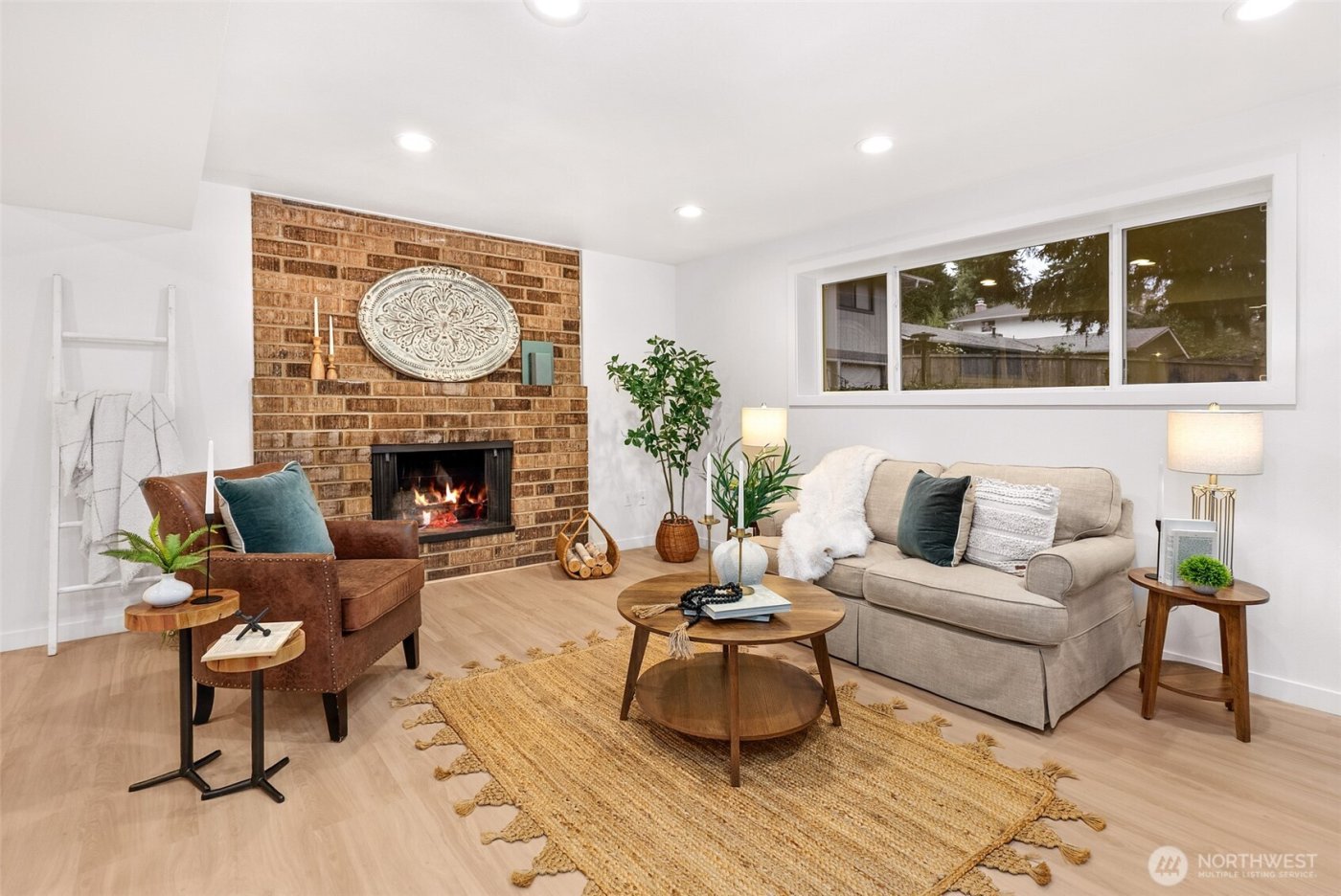 1641 N 185th Street , Shoreline, WA 98133