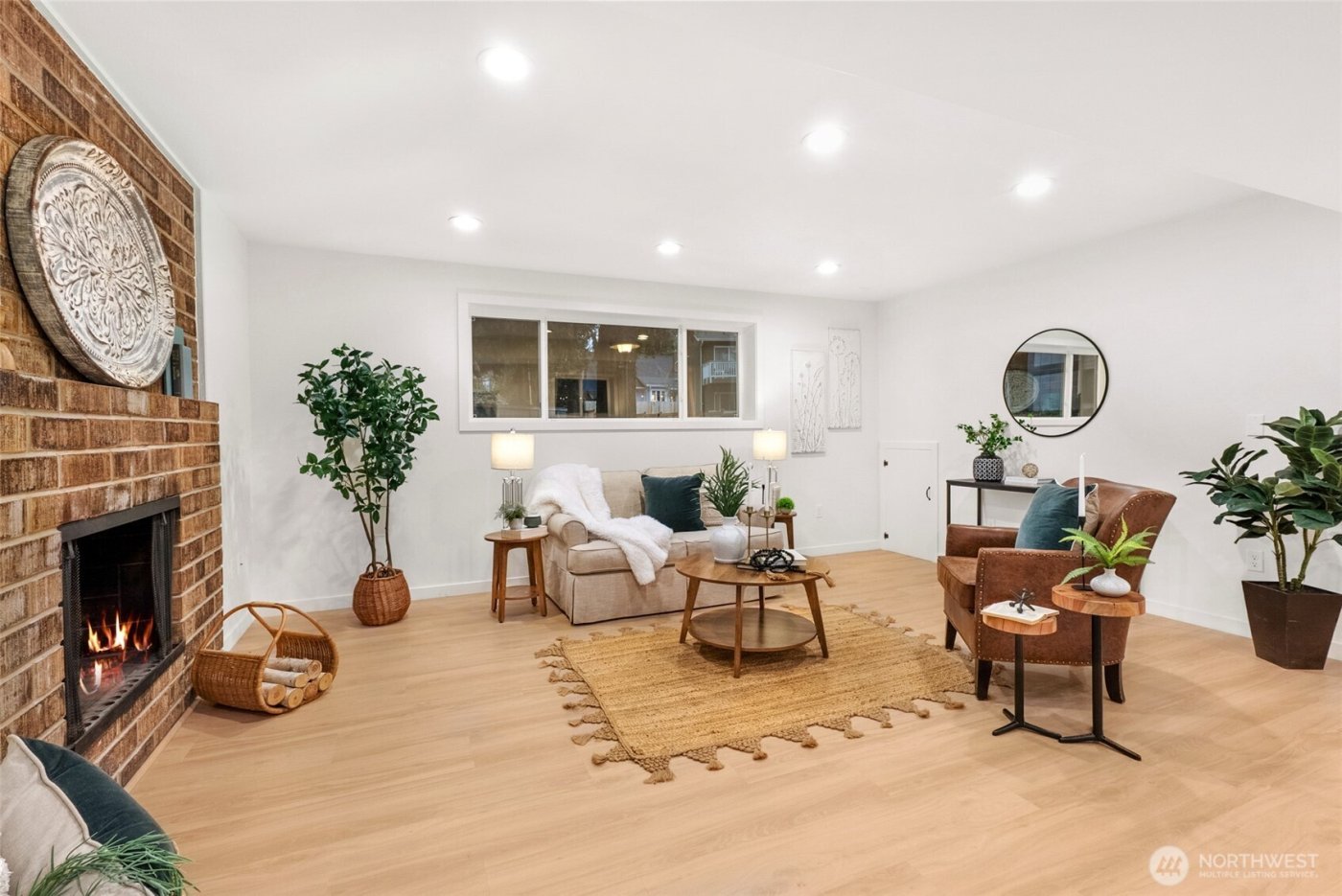 1641 N 185th Street , Shoreline, WA 98133