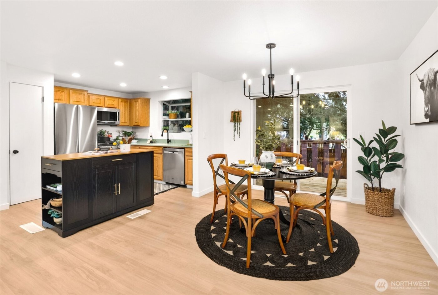 1641 N 185th Street , Shoreline, WA 98133