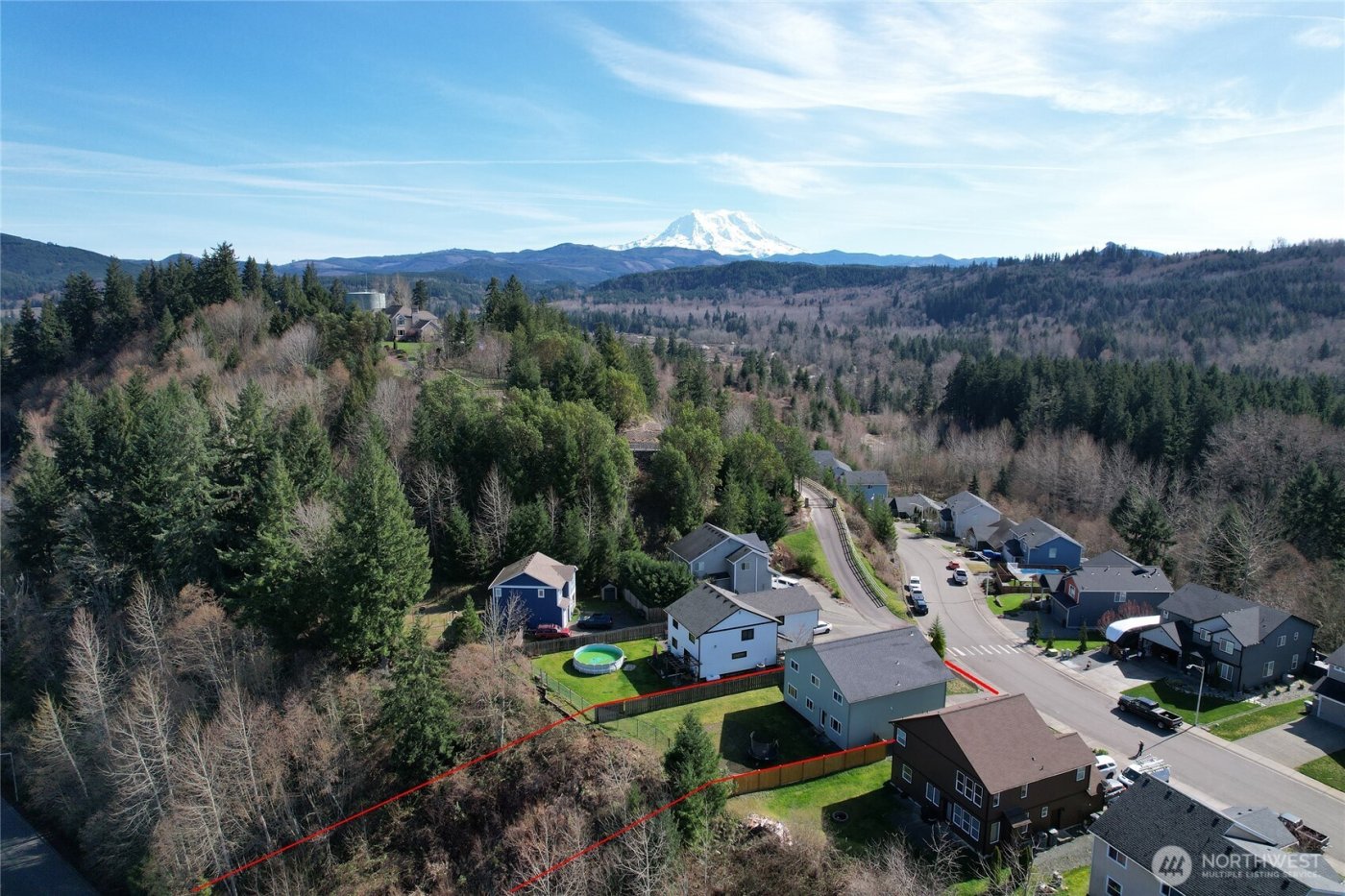 652 Joy Street , Eatonville, WA 98328