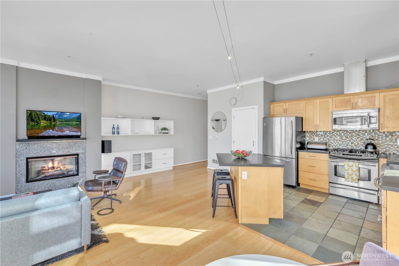 303 E Pike Street #603, Seattle, WA 98122