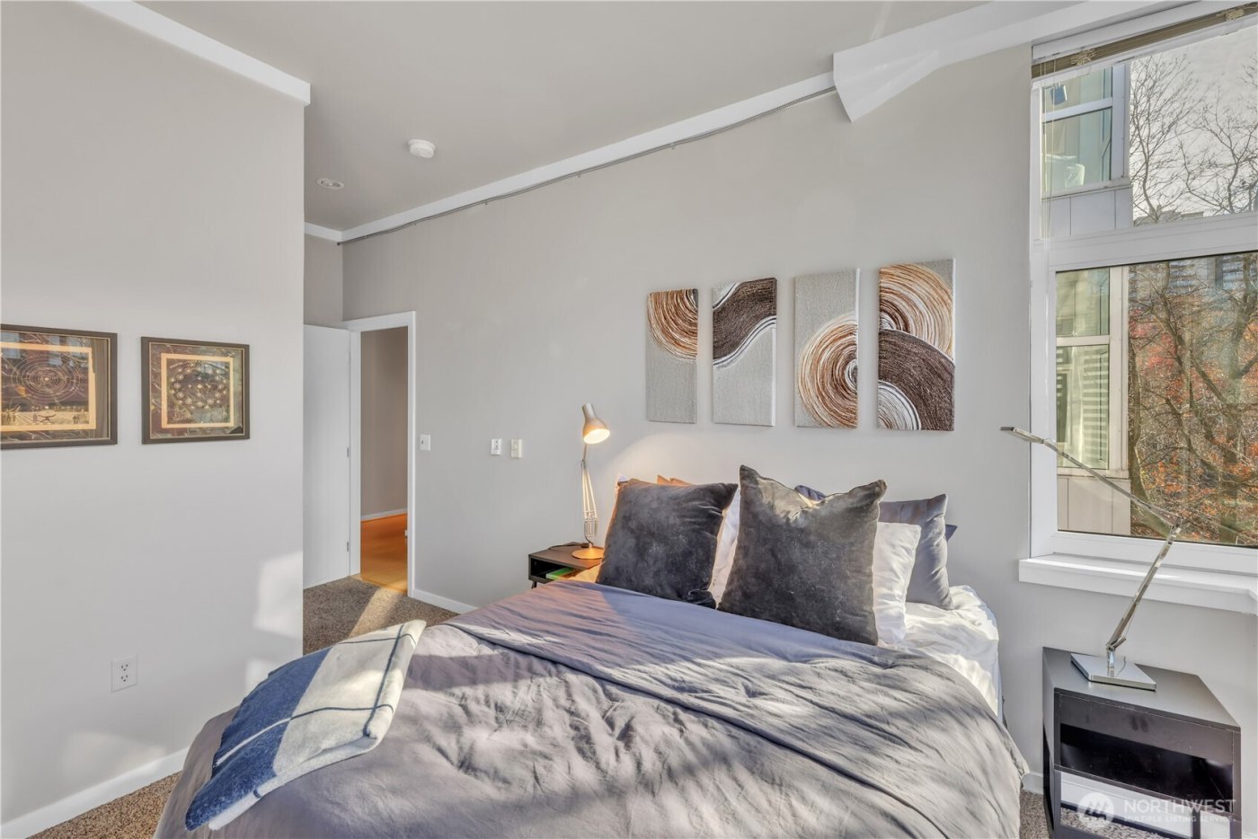 303 E Pike Street #603, Seattle, WA 98122