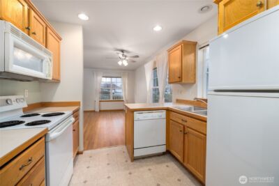 1154 Sinclair Way , Burlington, WA 98233 - Photo 9