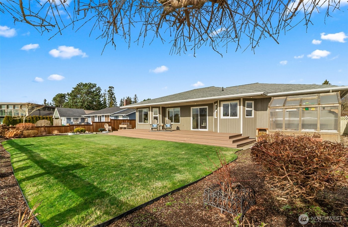 5479 Salish Road , Blaine, WA 98230