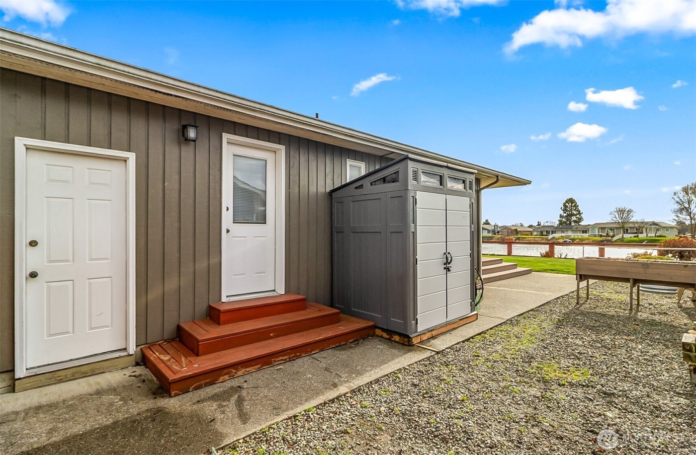 5479 Salish Road , Blaine, WA 98230