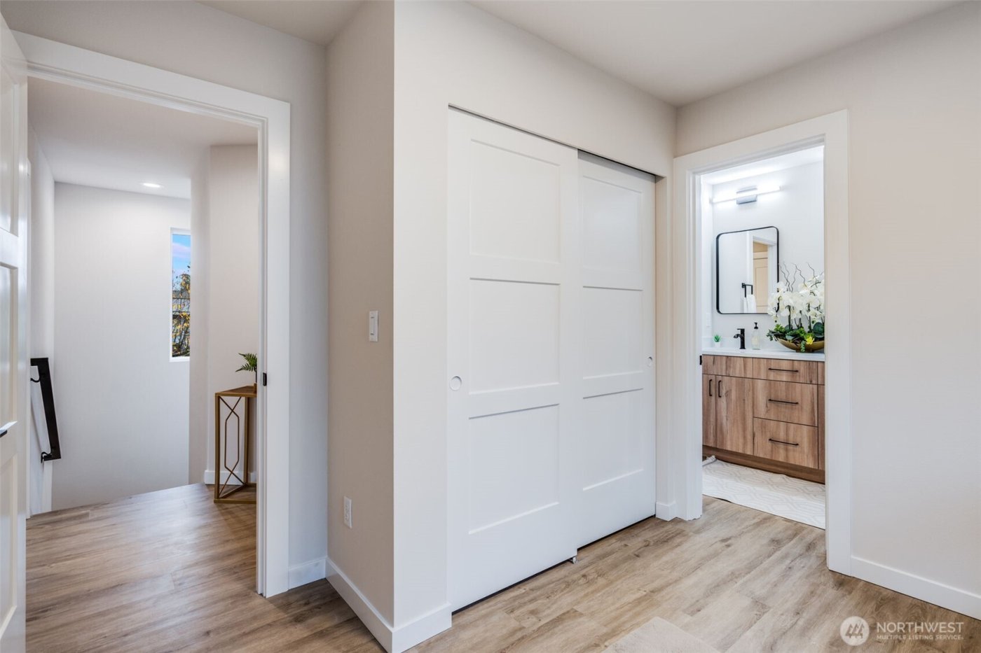 12531 25th Avenue NE #C, Seattle, WA 98125