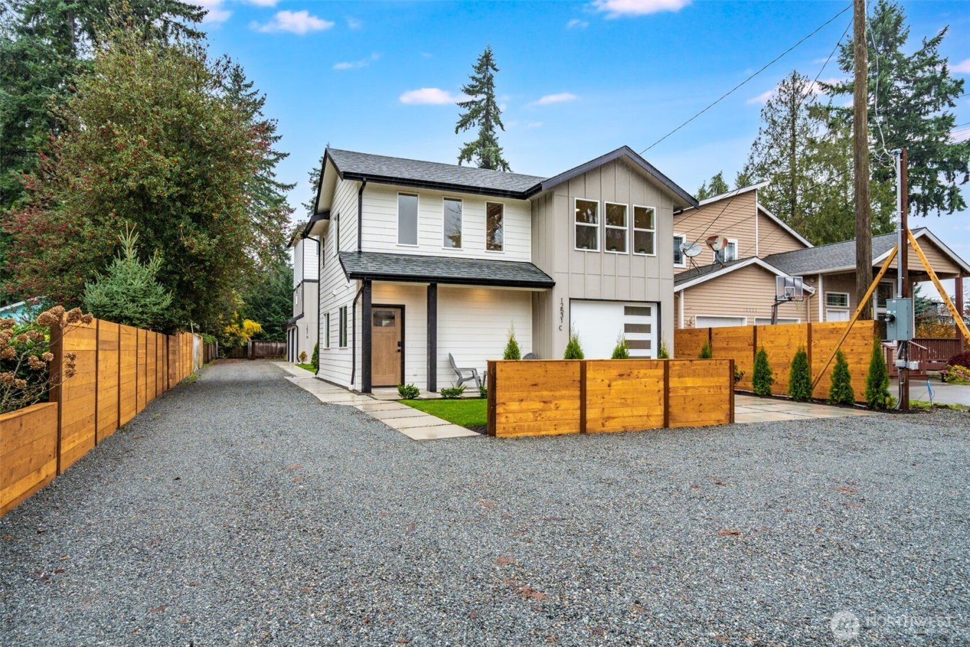 12531 25th Avenue NE #C, Seattle, WA 98125