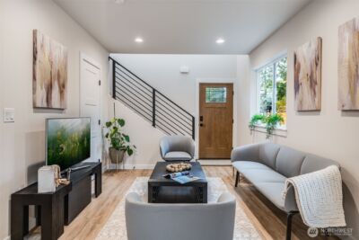 12531 25th Avenue NE #C, Seattle, WA 98125 - Photo 9