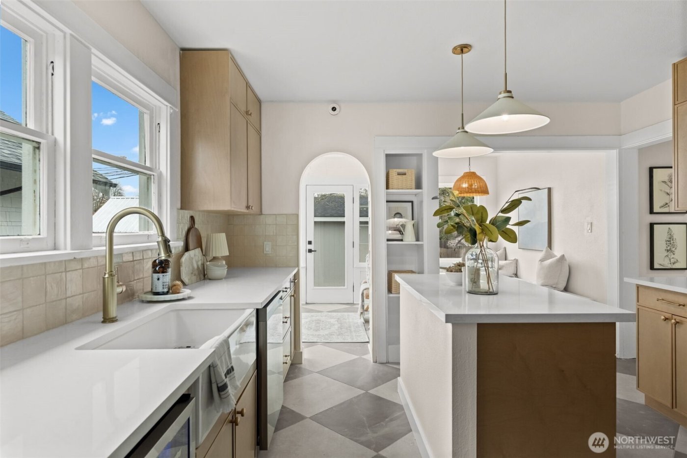 3009 N 22nd Street , Tacoma, WA 98406-6605