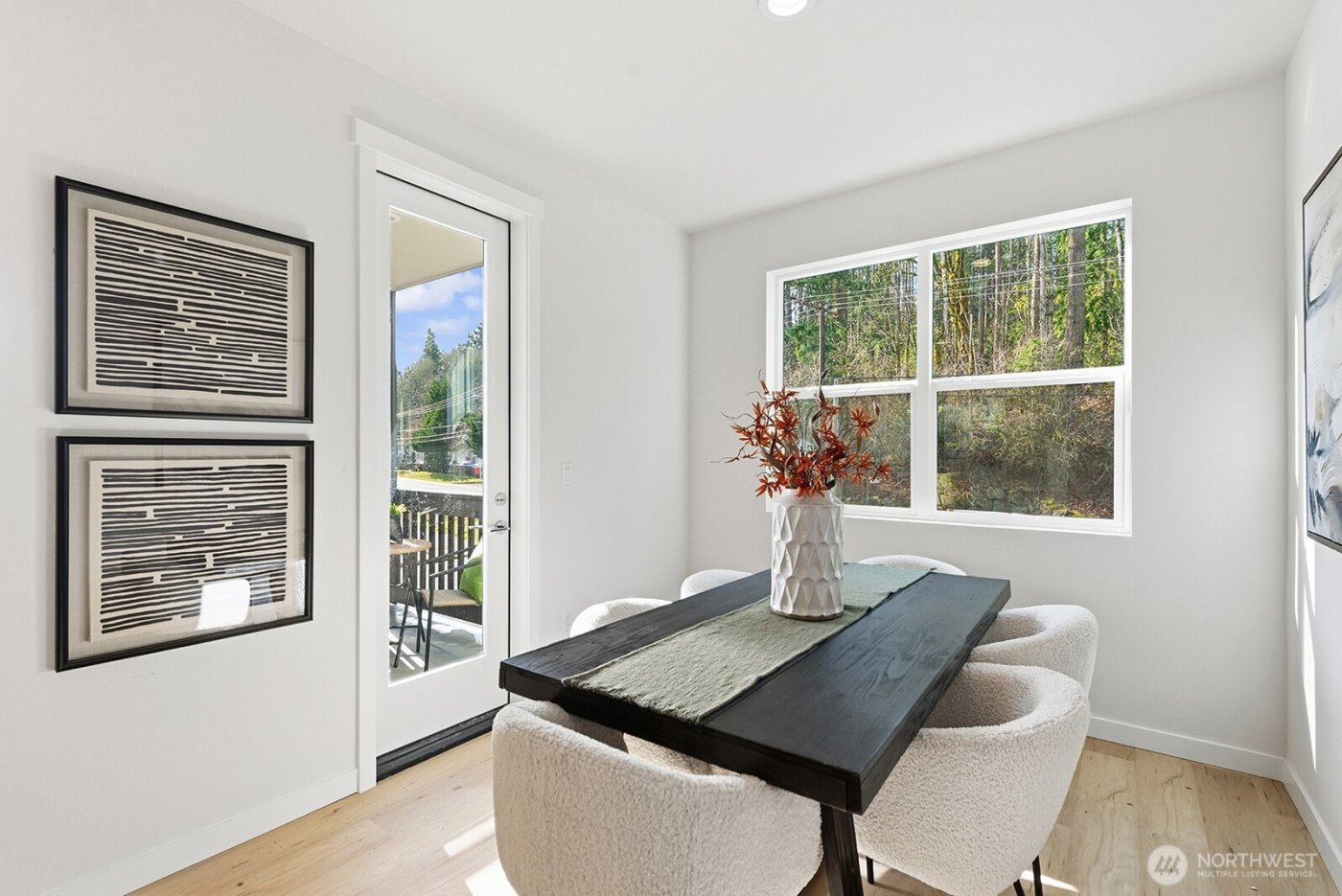 714 Newport Way NW, Issaquah, WA 98027