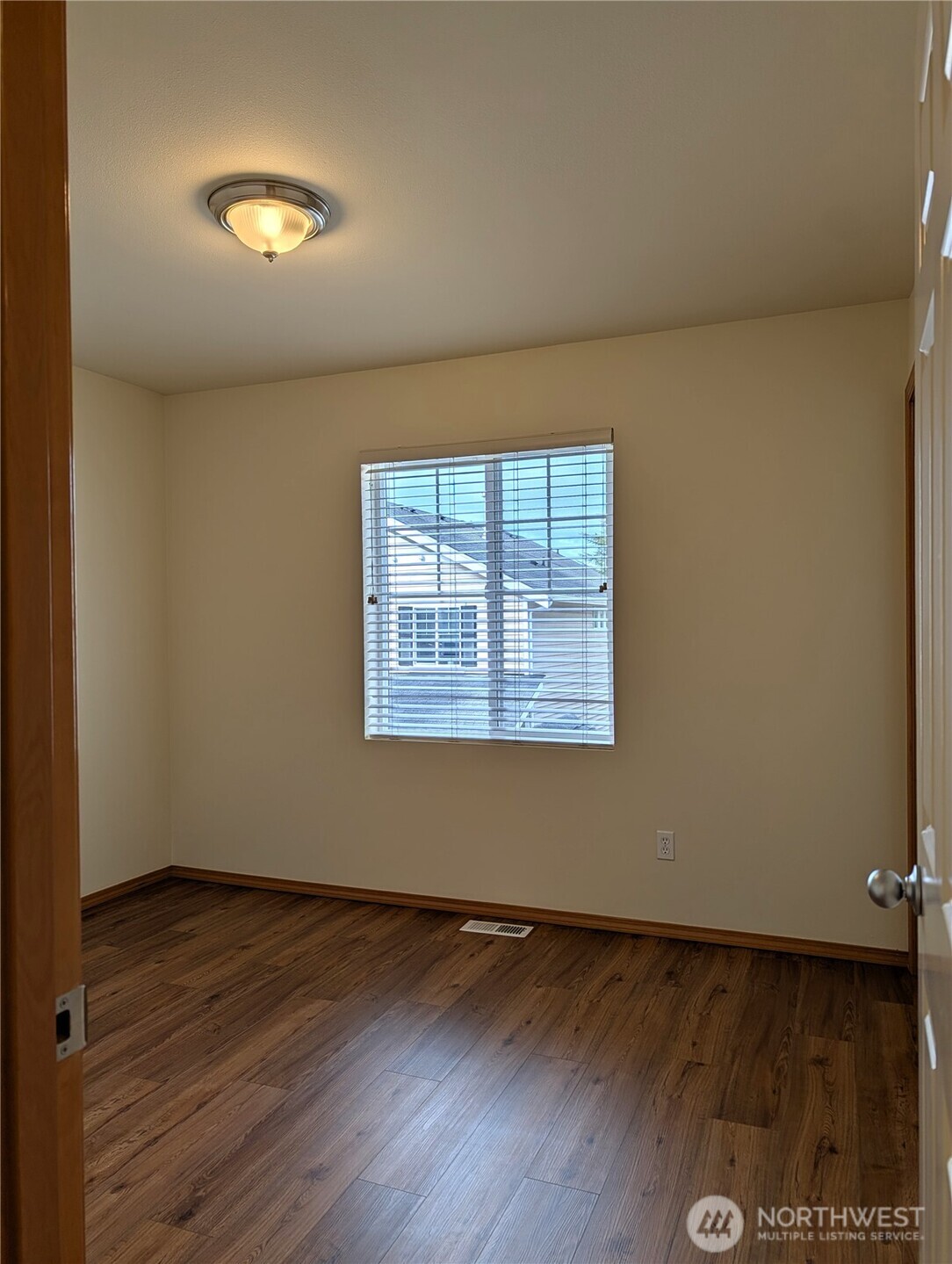 19311 24th Avenue W #G, Lynnwood, WA 98036