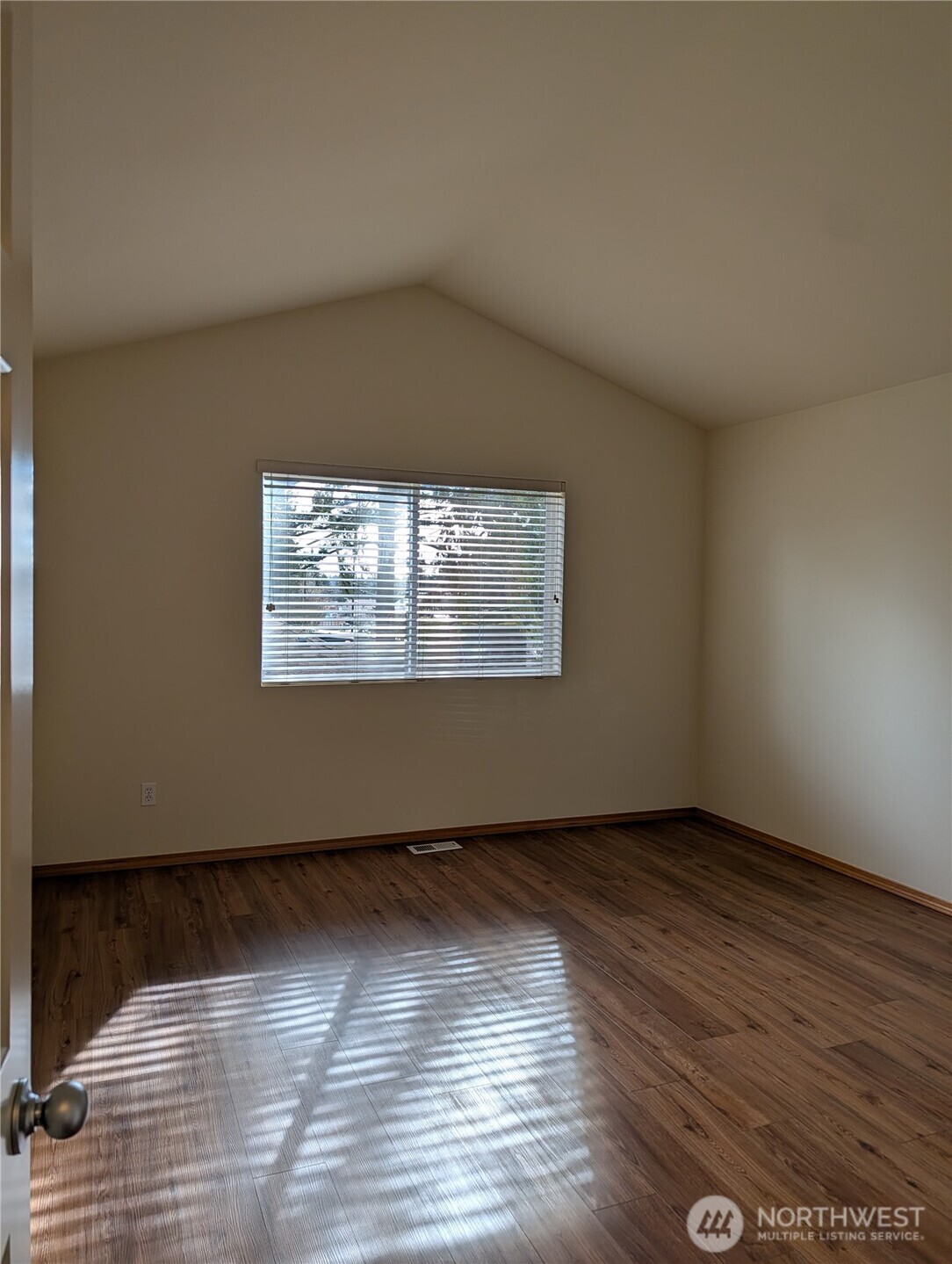 19311 24th Avenue W #G, Lynnwood, WA 98036