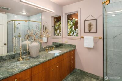 3925 NE Surber Drive , Seattle, WA 98105 - Photo 20