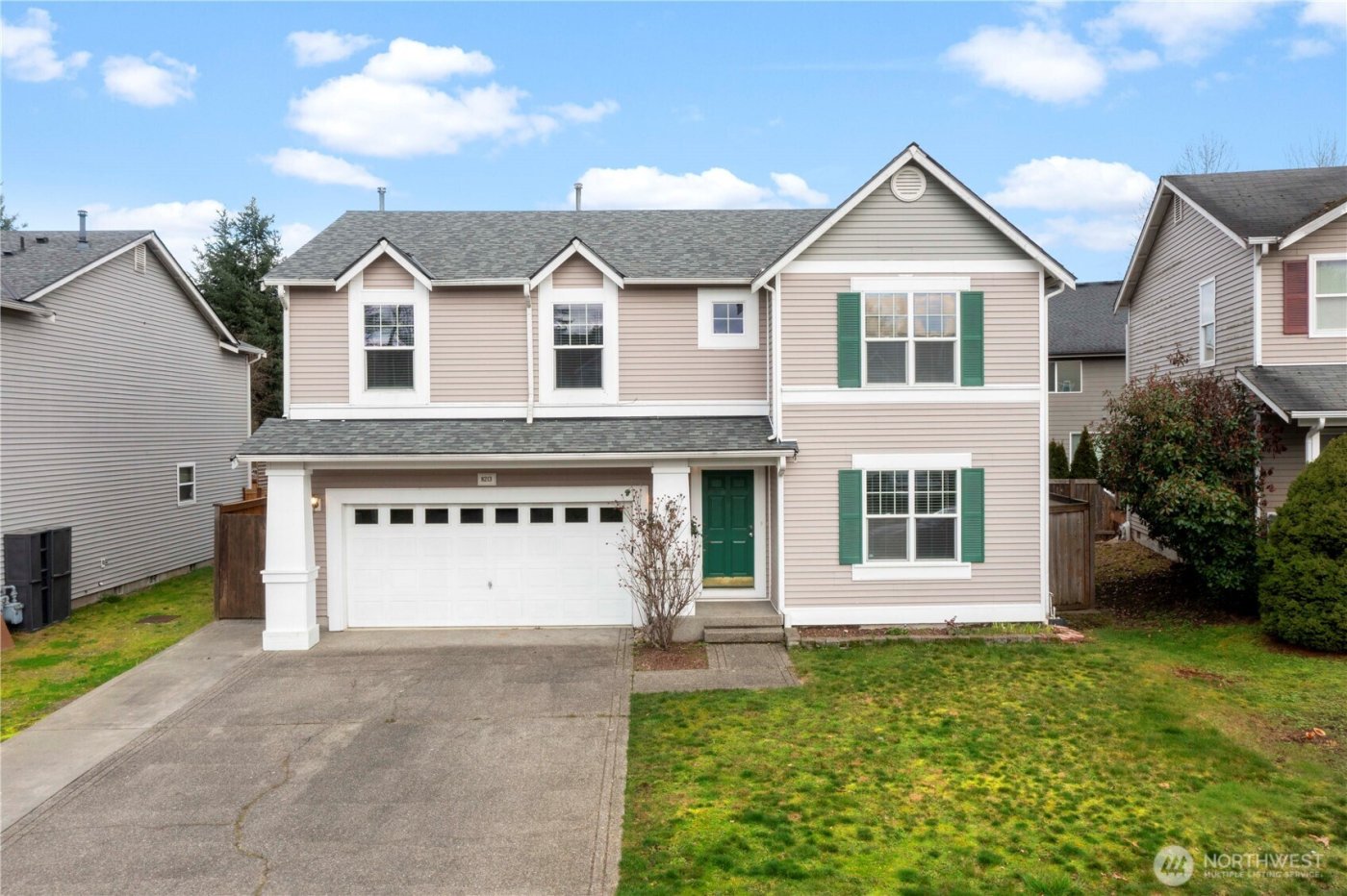 8213 209th Avenue Ct E, Bonney Lake, WA 98391