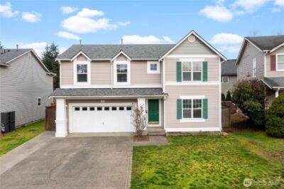 8213 209th Avenue Ct E, Bonney Lake, WA 98391 - Photo 2