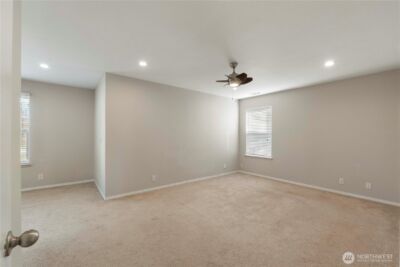 8213 209th Avenue Ct E, Bonney Lake, WA 98391 - Photo 28