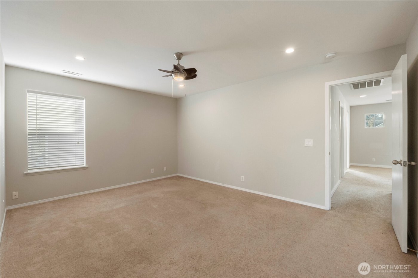 8213 209th Avenue Ct E, Bonney Lake, WA 98391