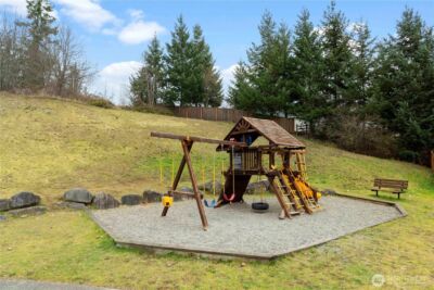 8213 209th Avenue Ct E, Bonney Lake, WA 98391 - Photo 39