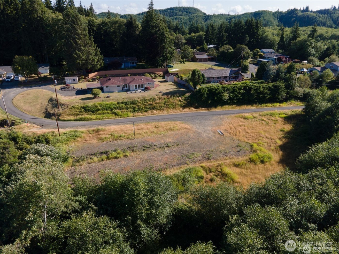 5 Lomax Street , Aberdeen, WA 98520