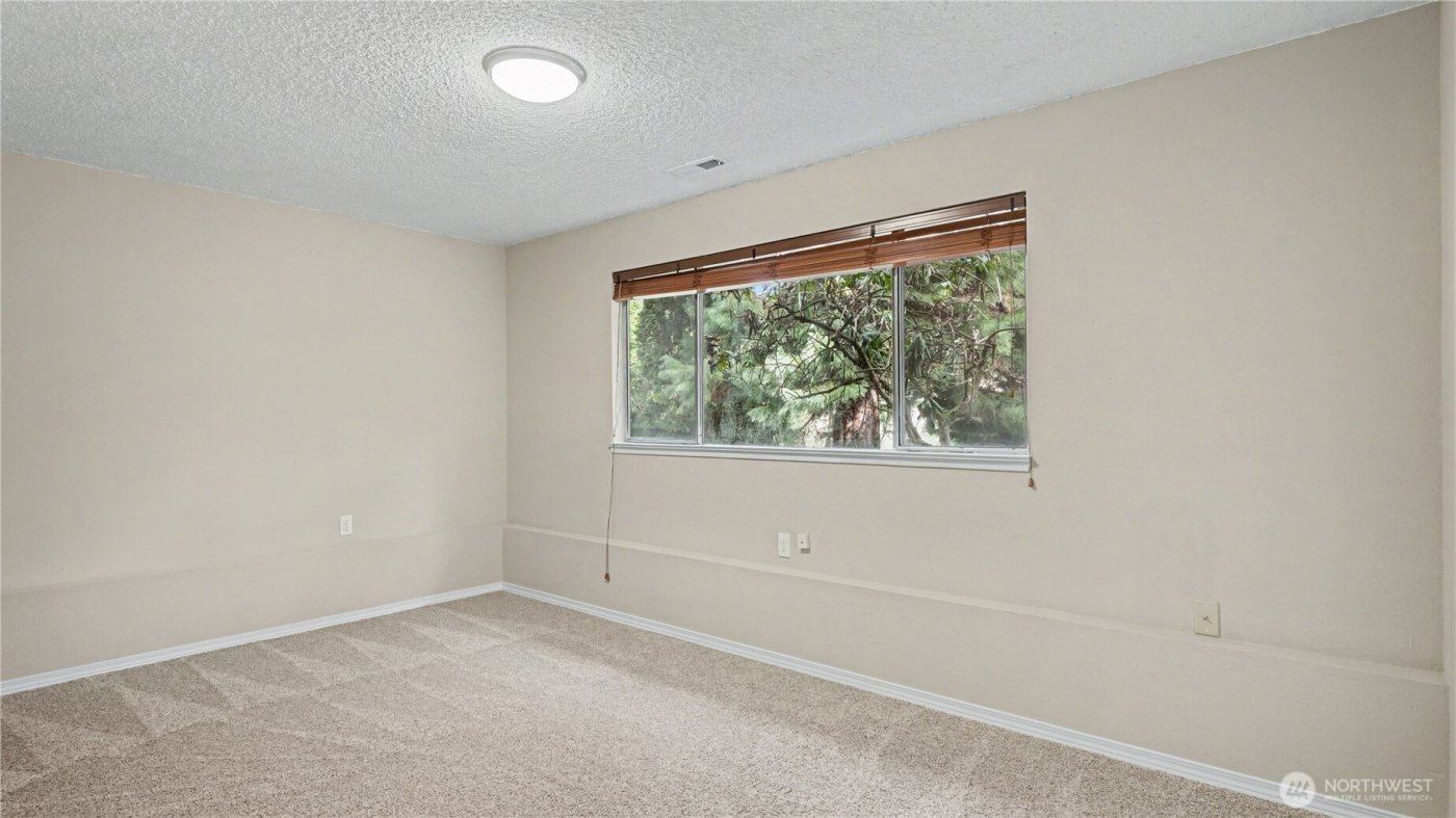 5710 188th Avenue E, Bonney Lake, WA 98390