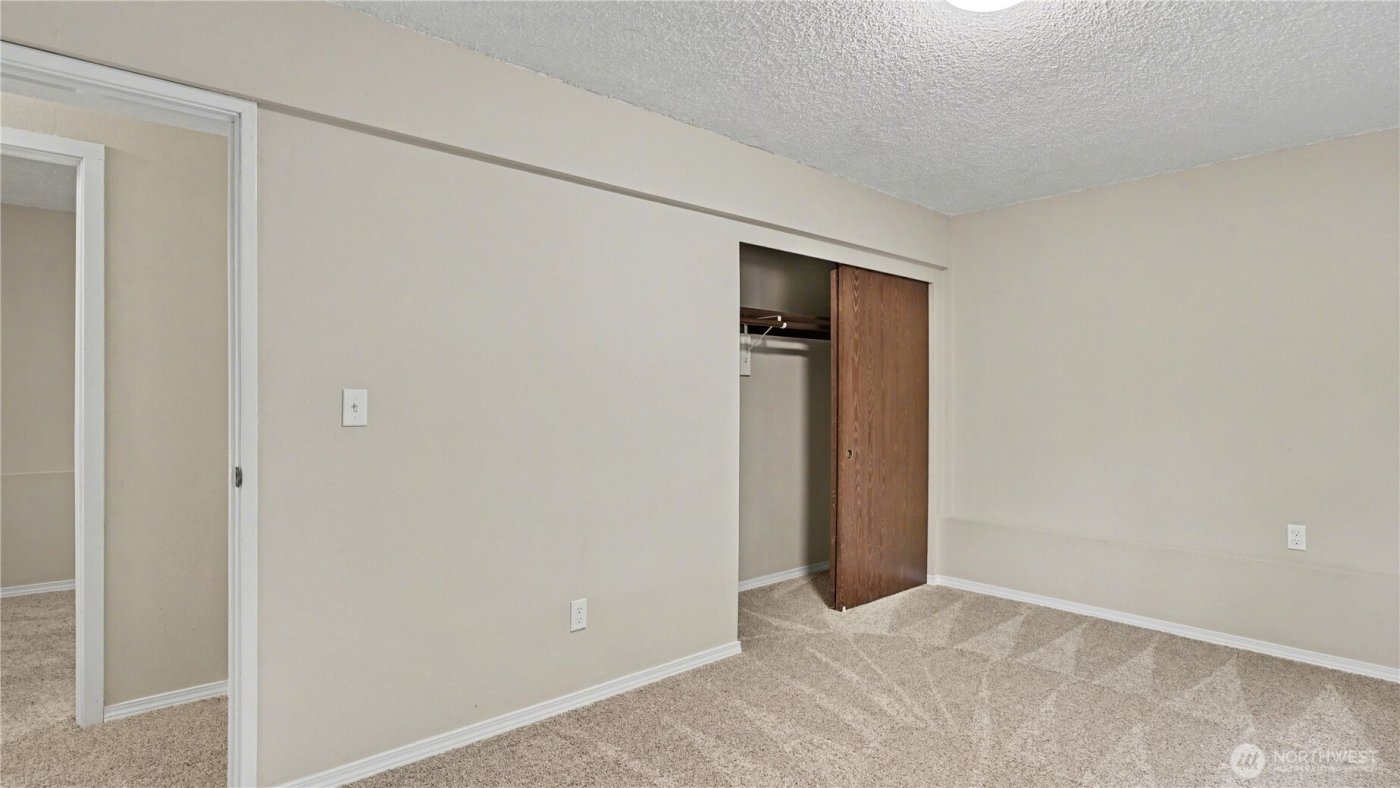 5710 188th Avenue E, Bonney Lake, WA 98390