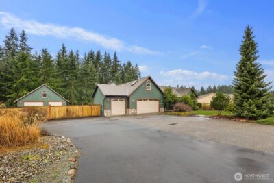 6126 185th Street NW, Stanwood, WA 98292 - Photo 2